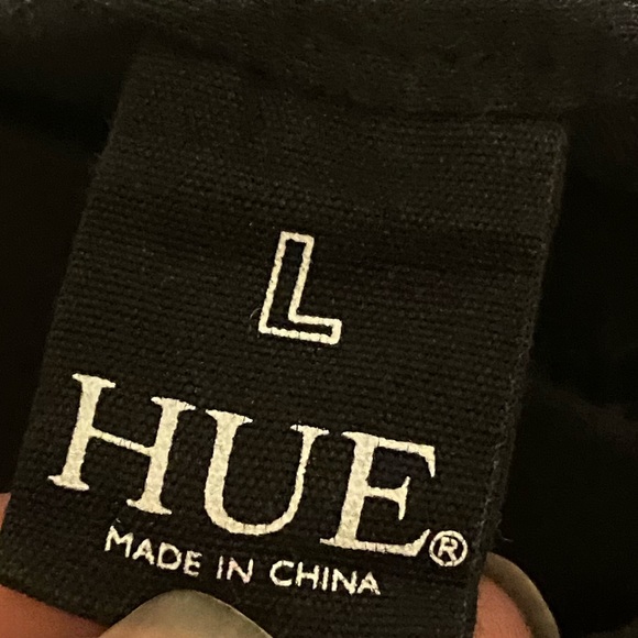 HUE Pull On Jeans - Picture 9 of 9